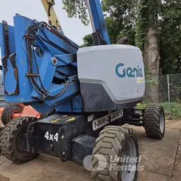 2018 Genie Z-62/40J Articulating Boom Lift