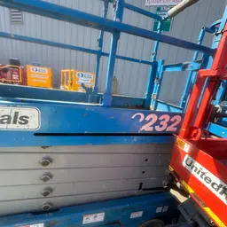 2017 Genie GS-3232 Scissor Lift