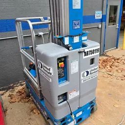 2019 Genie GR-20 Self-Propelled One-Person Lift