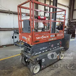 2018 Skyjack SJIII3219 Scissor Lift