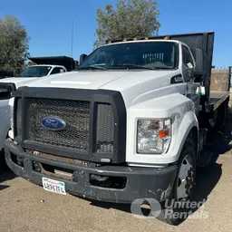 2019 Ford F-750 STAKE truck