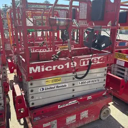 2018 MEC MICRO 19 Scissor Lift