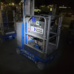 2018 Genie GR-20 Self-Propelled One-Person Lift